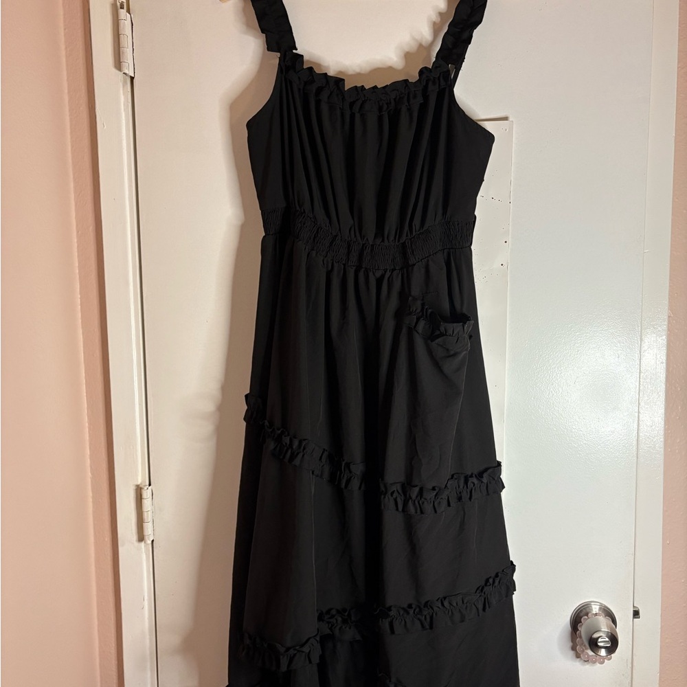 Chic Black Ruffle Maxi Dress